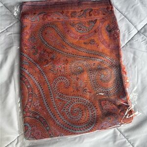 Paisley Patterned Scarf